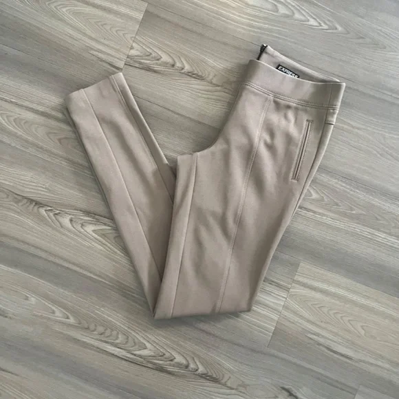 Express Slacks Dress Pants Tan size 2 L - Picture 4 of 5